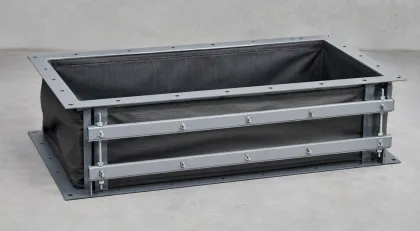 Rectangular fabric expansion joint with bolted frames